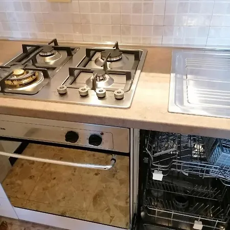 Appartement 10 Metri Dalla Spiaggia *