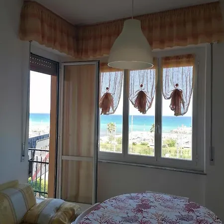 10 Metri Dalla Spiaggia *